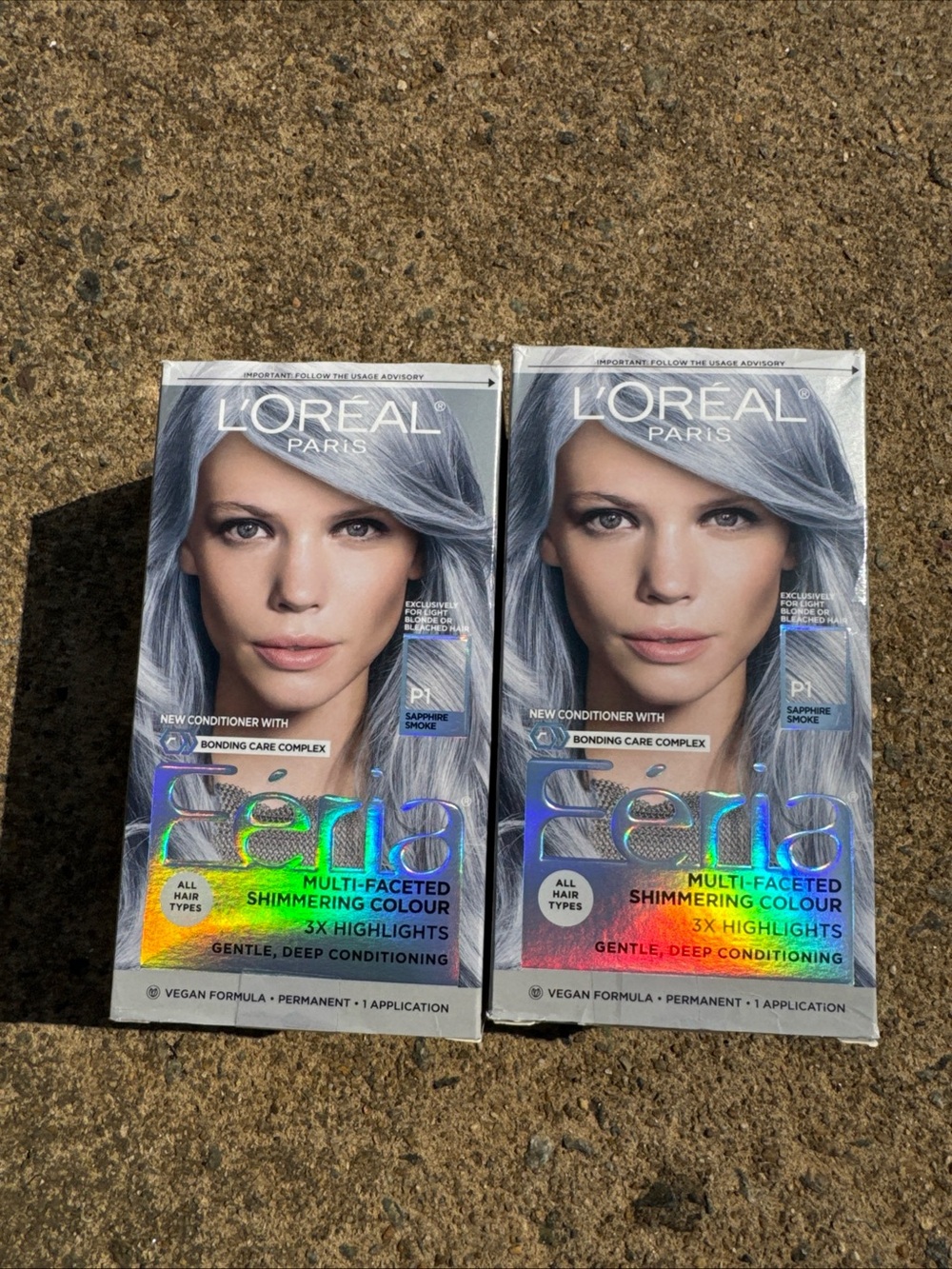 L'Oréal Paris Feria Shimmering Sapphire Smoke